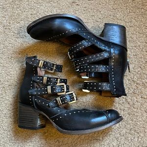 Freebird felicity bootie